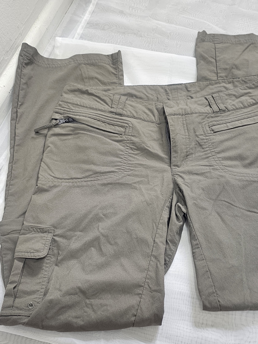 REI Women’s Hiking Pants Gray Size 8 Nylon/Spandex UPF 50+ - Picture 7 of 10